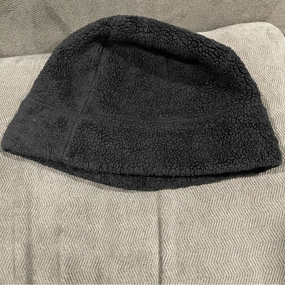 The North Face Fleece Jim Beanie Black Unisex - Picture 4 of 5